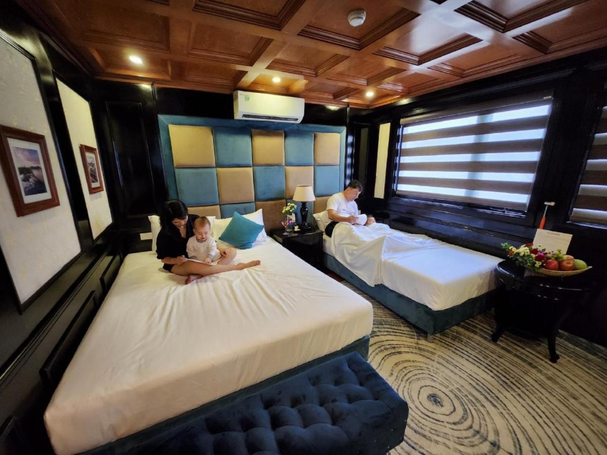 Cat Ba Ocean Cruise Hotel Ha Long Bagian luar foto