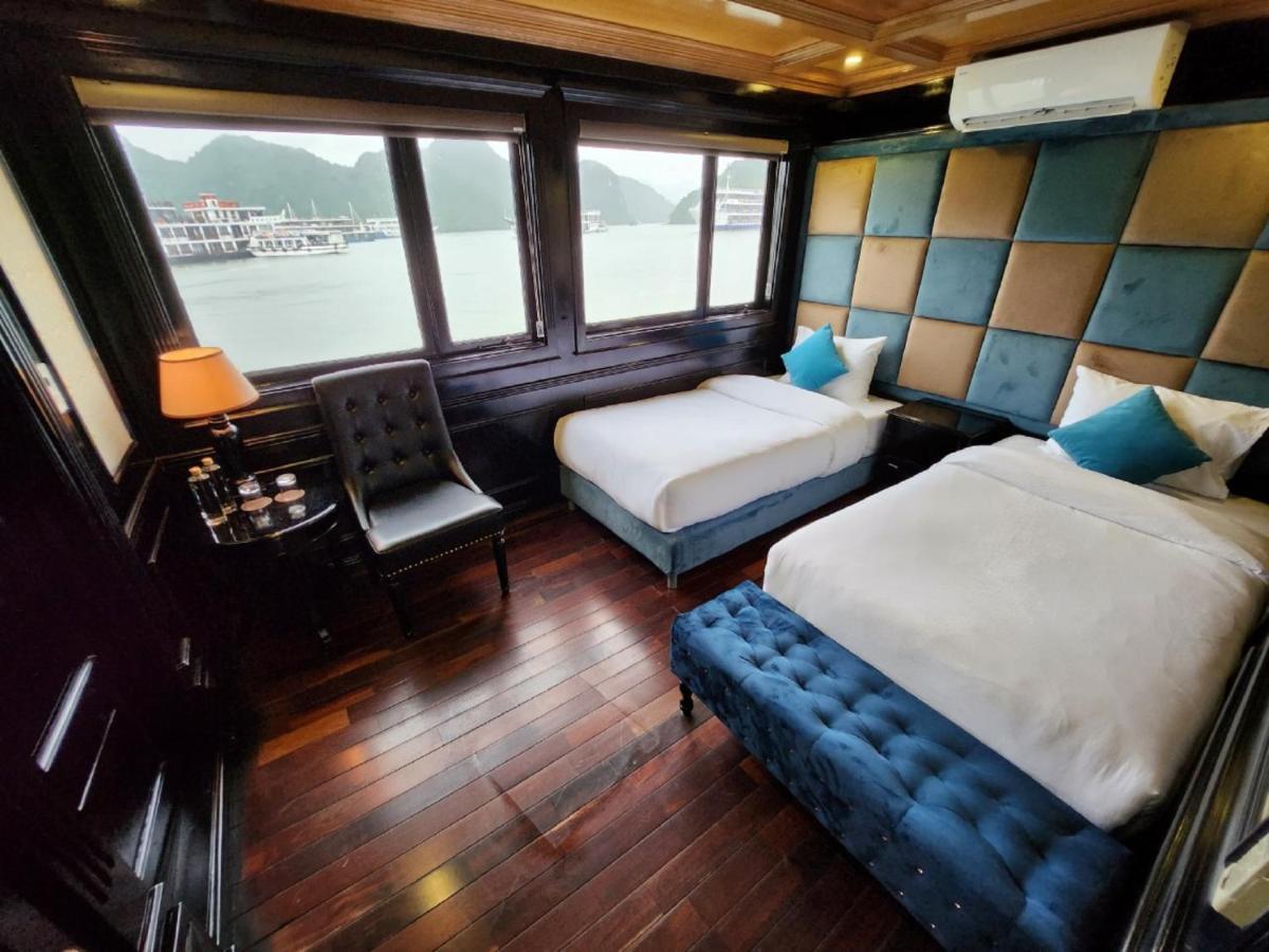 Cat Ba Ocean Cruise Hotel Ha Long Bagian luar foto